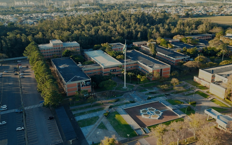 Vista a�rea do campus Canoas da Ulbra